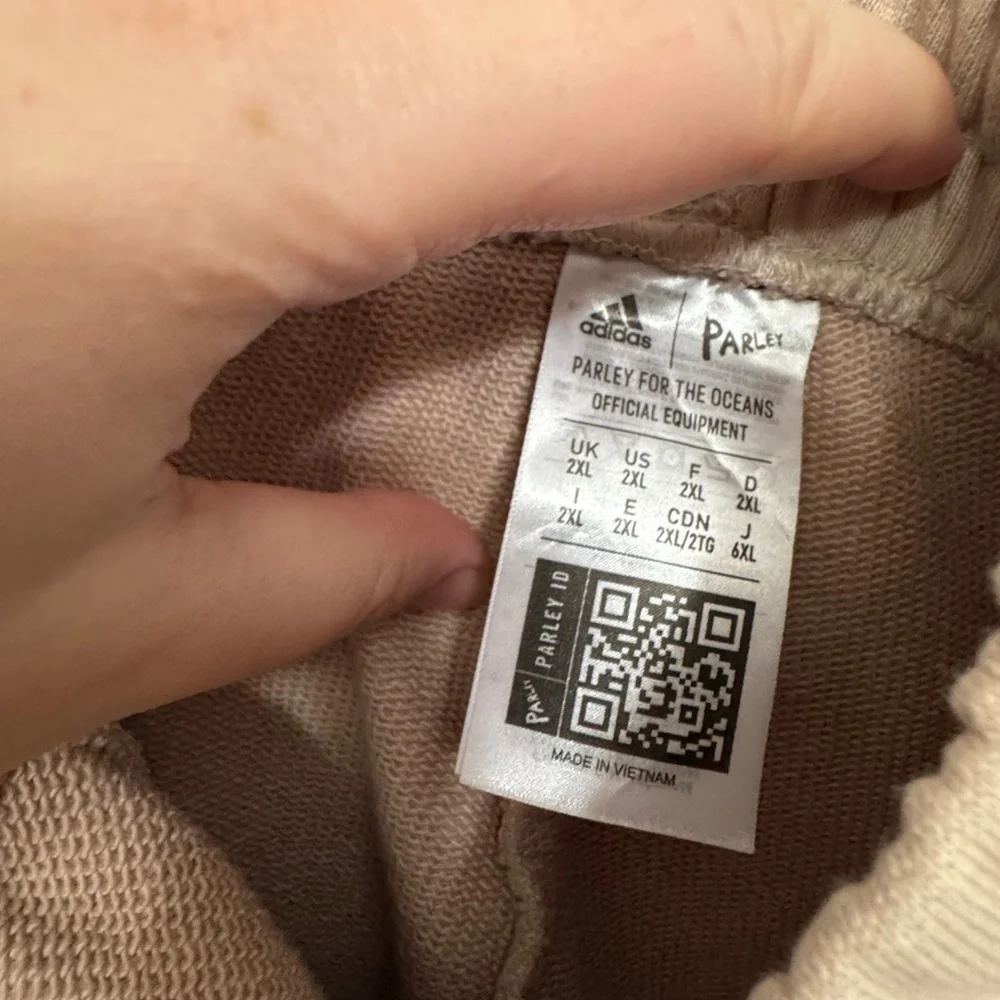 Adidas Unisex Sweatpants X Parley For The Ocean 7/8 Length Pants - 2XL